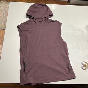 Lululemon Barry’s BootCamp - Sleeveless Hoodie Large
